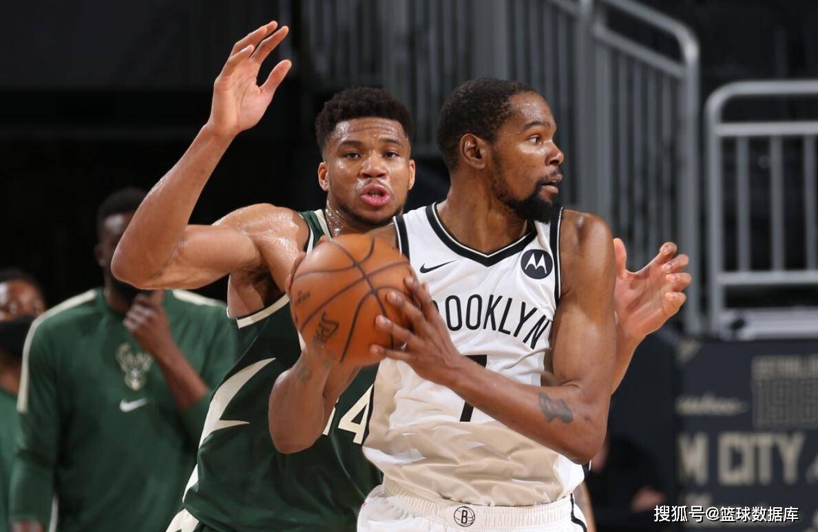 关键时刻法兰克福迎来里程碑：CBA季后赛节点到来；气氛紧张；球探报告显示潜力