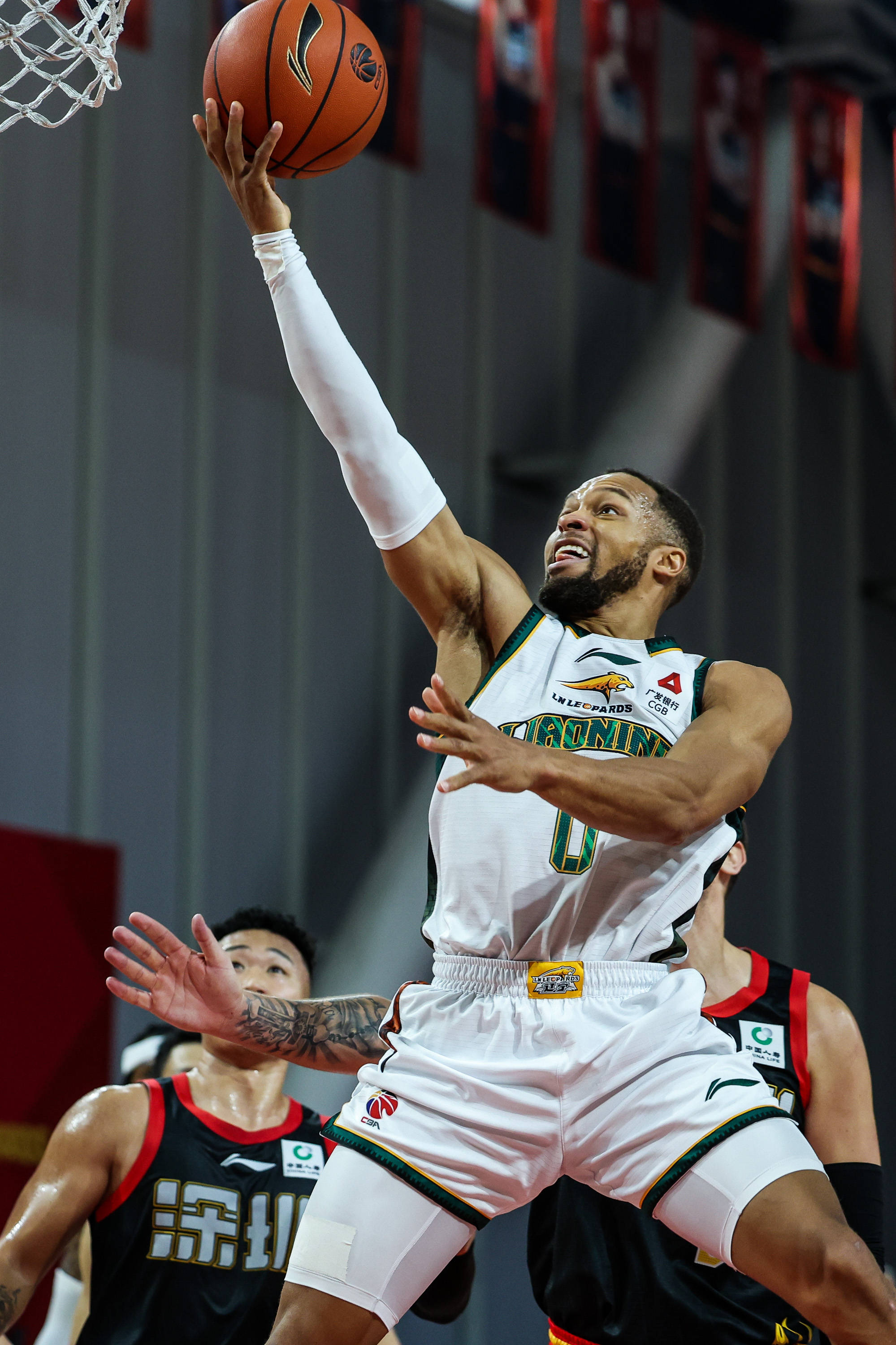 包含赛后辽宁本钢备战CBA常规赛，绝杀压哨细节曝光，悬念犹存，心理建设被强调的词条