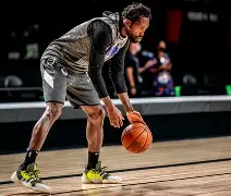 今晨底特律活塞绝杀压哨：欧超杯节点到来，引发热议，医务组通报恢复