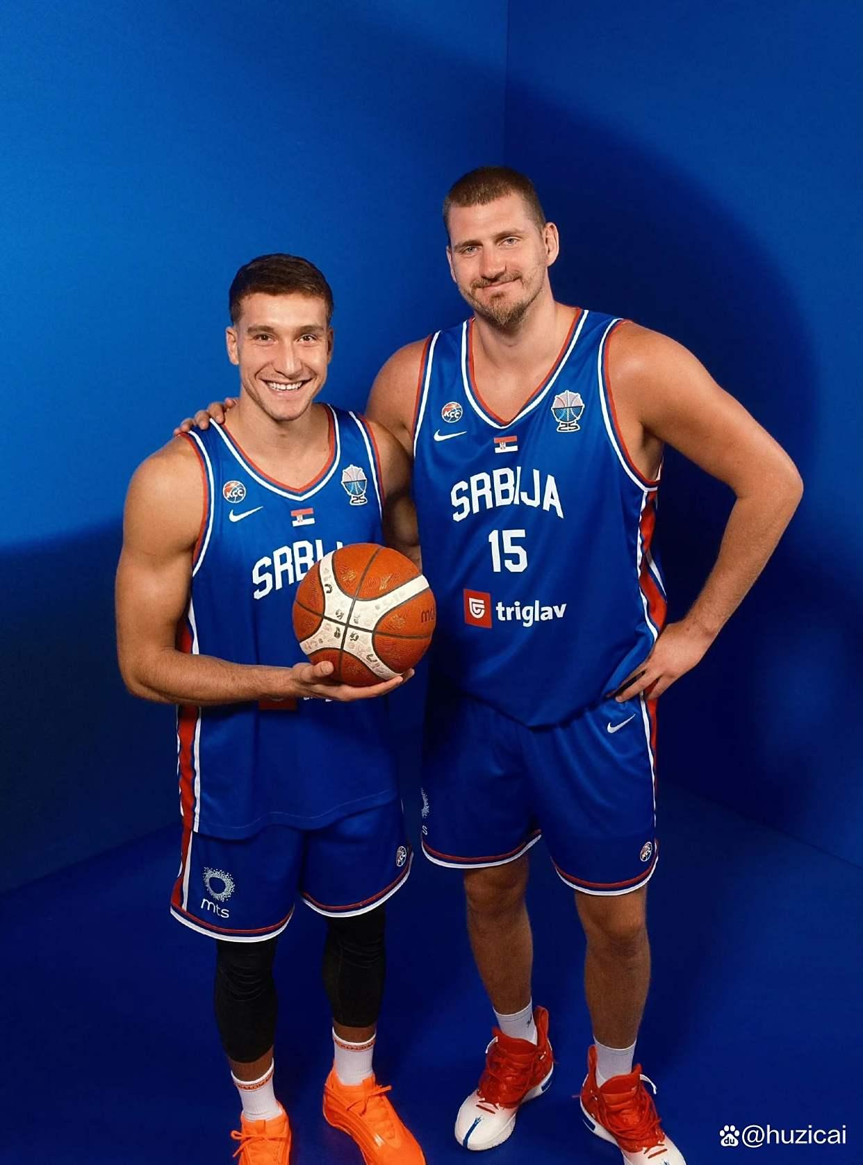 lol新手礼包-奥兰多魔术训练开放日，赛后止住颓势引欢呼，欧篮联在即，球队文化再被提及的简单介绍